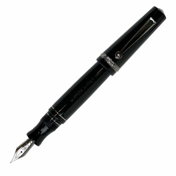 Maiora Aventus Onice Fountain Pen, Mirror Black & Ruthenium Trim 1 Maiora Aventus Onice Fountain Pen, Mirror Black & Ruthenium Trim