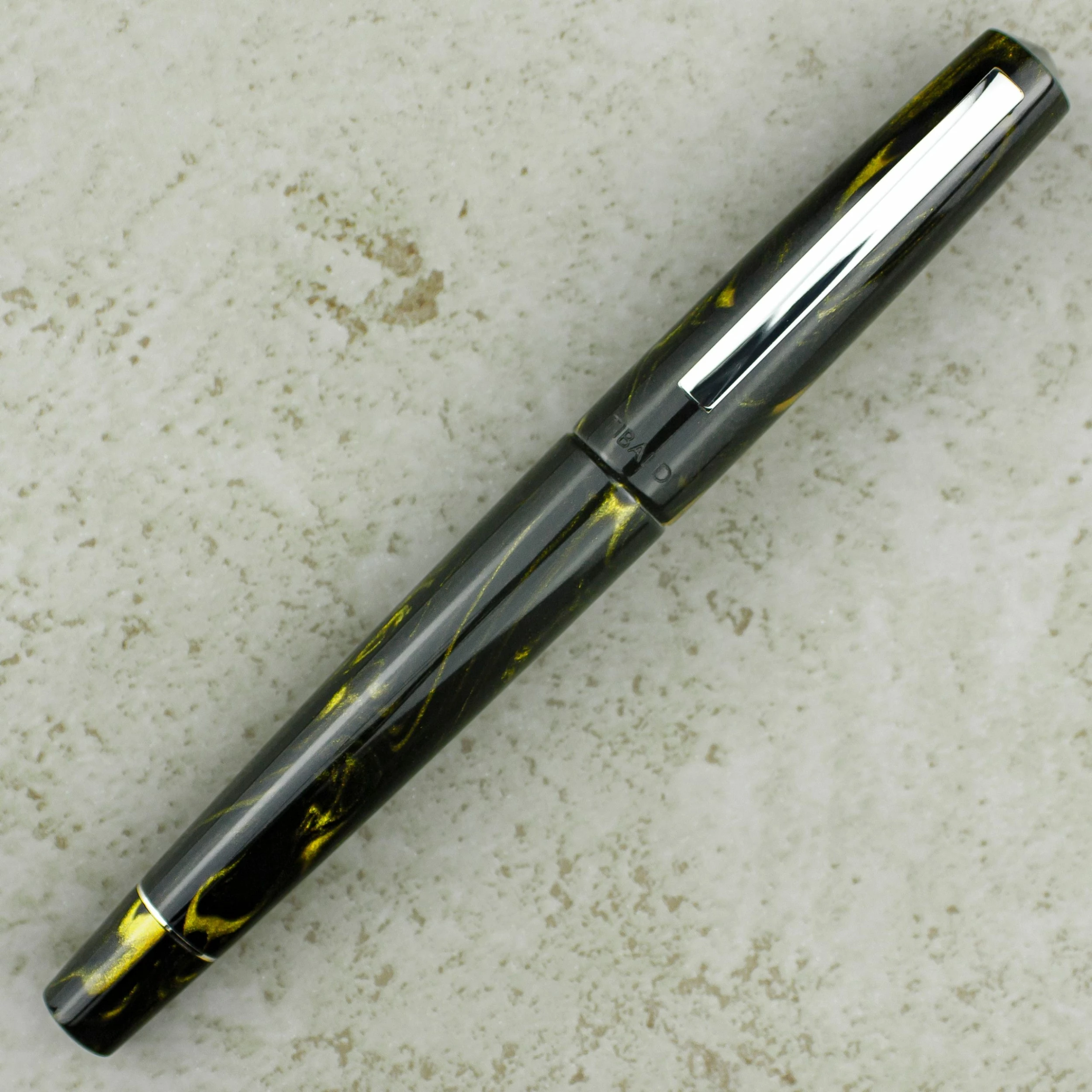 Tibaldi Infrangibile Fountain Pen, Black & Gold 2 Tibaldi Infrangibile Fountain Pen, Black & Gold - Image 2