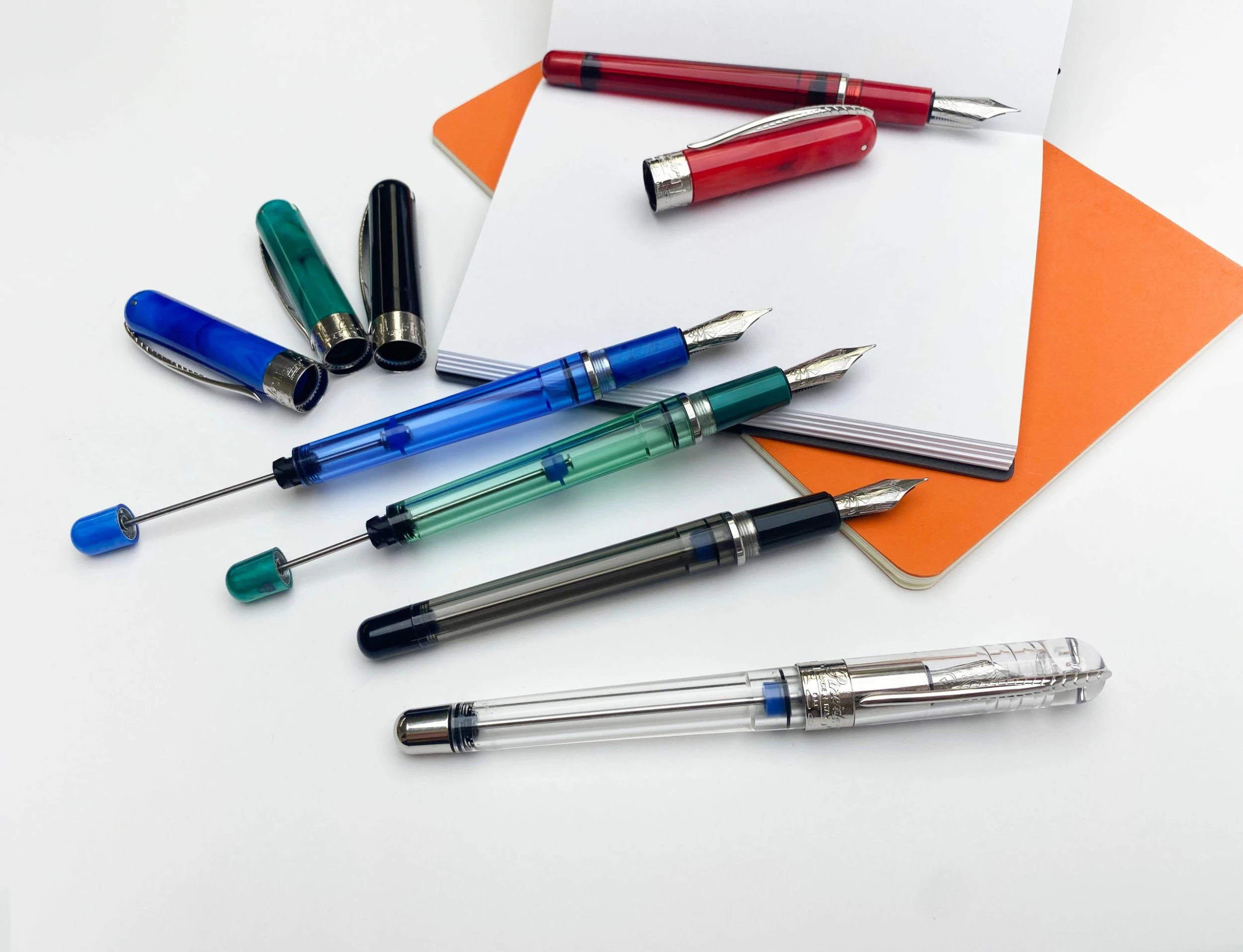 Pineider Avatar Twin Tank Touchdown Fountain Pen, Devil Red 2 Pineider Avatar Twin Tank Touchdown Fountain Pen, Devil Red - Image 2