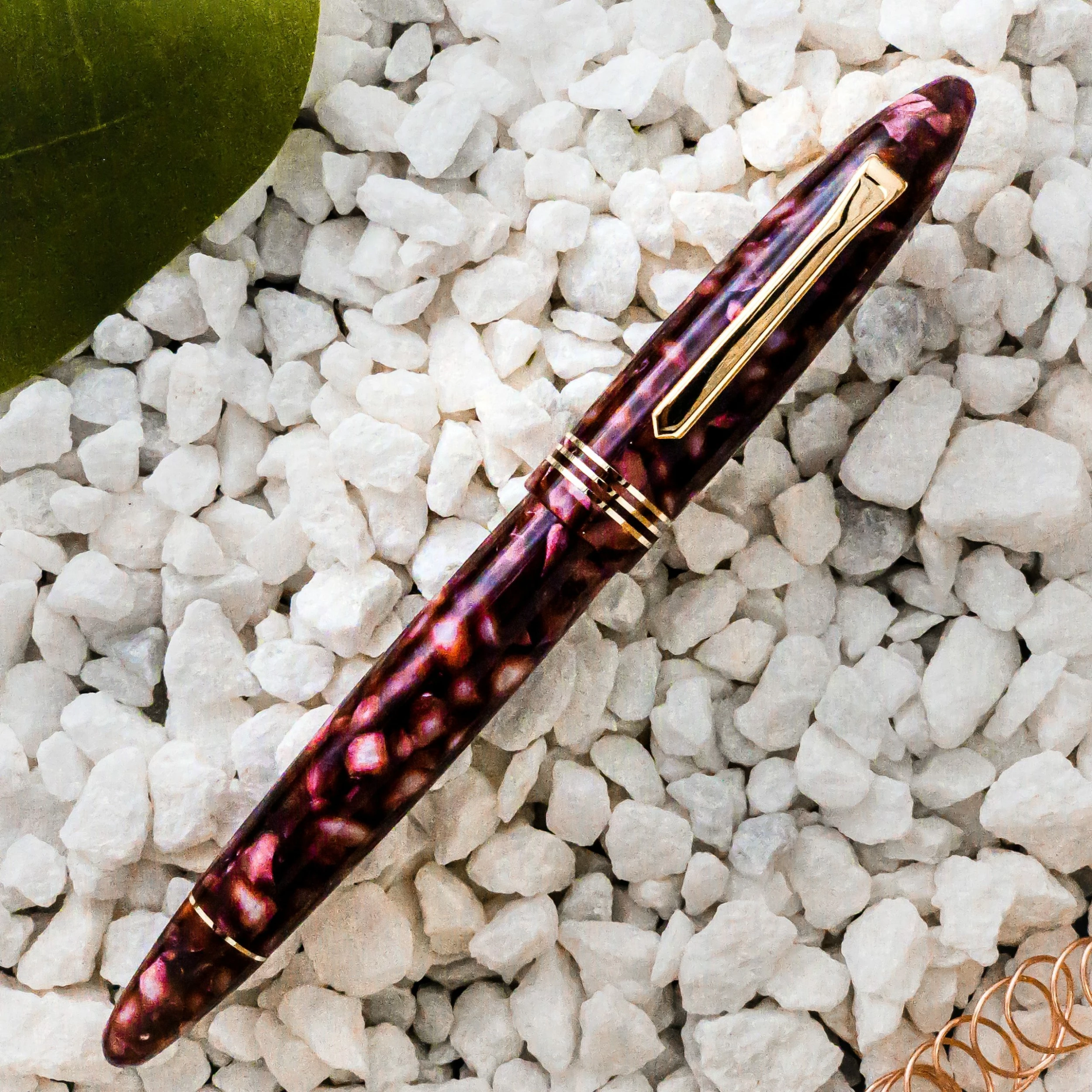 Tibaldi Bononia Limited Edition Vintage Pomegranate Fountain Pen, 18k Nib 2 Tibaldi Bononia Limited Edition Vintage Pomegranate Fountain Pen, 18k Nib - Image 2