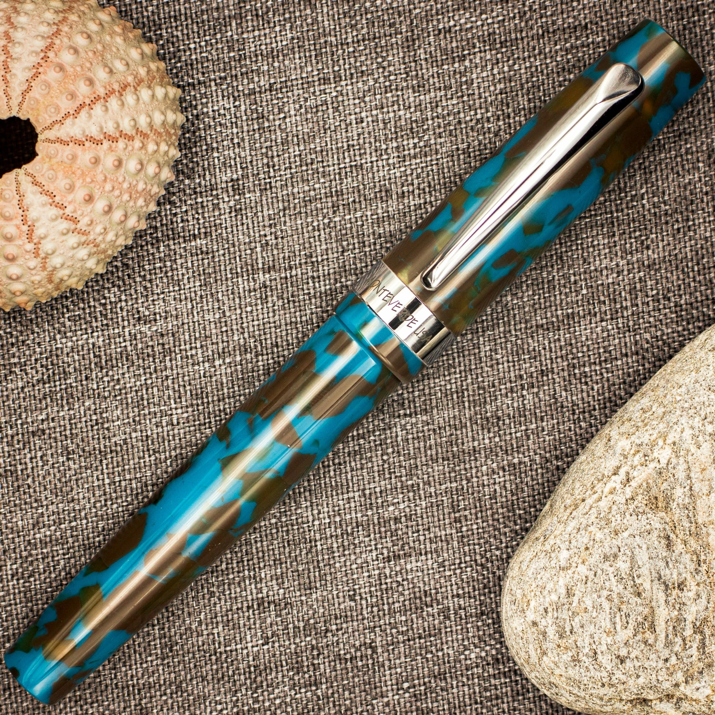 Monteverde Giant Sequoia Fountain Pen, Southwest Blue Brown 2 Monteverde Giant Sequoia Fountain Pen, Southwest Blue Brown - Image 2